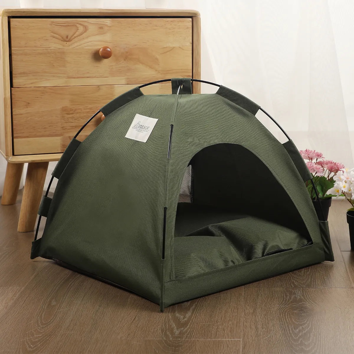 Warm Winter Shelter for Cats - Trail's Hottest Deals